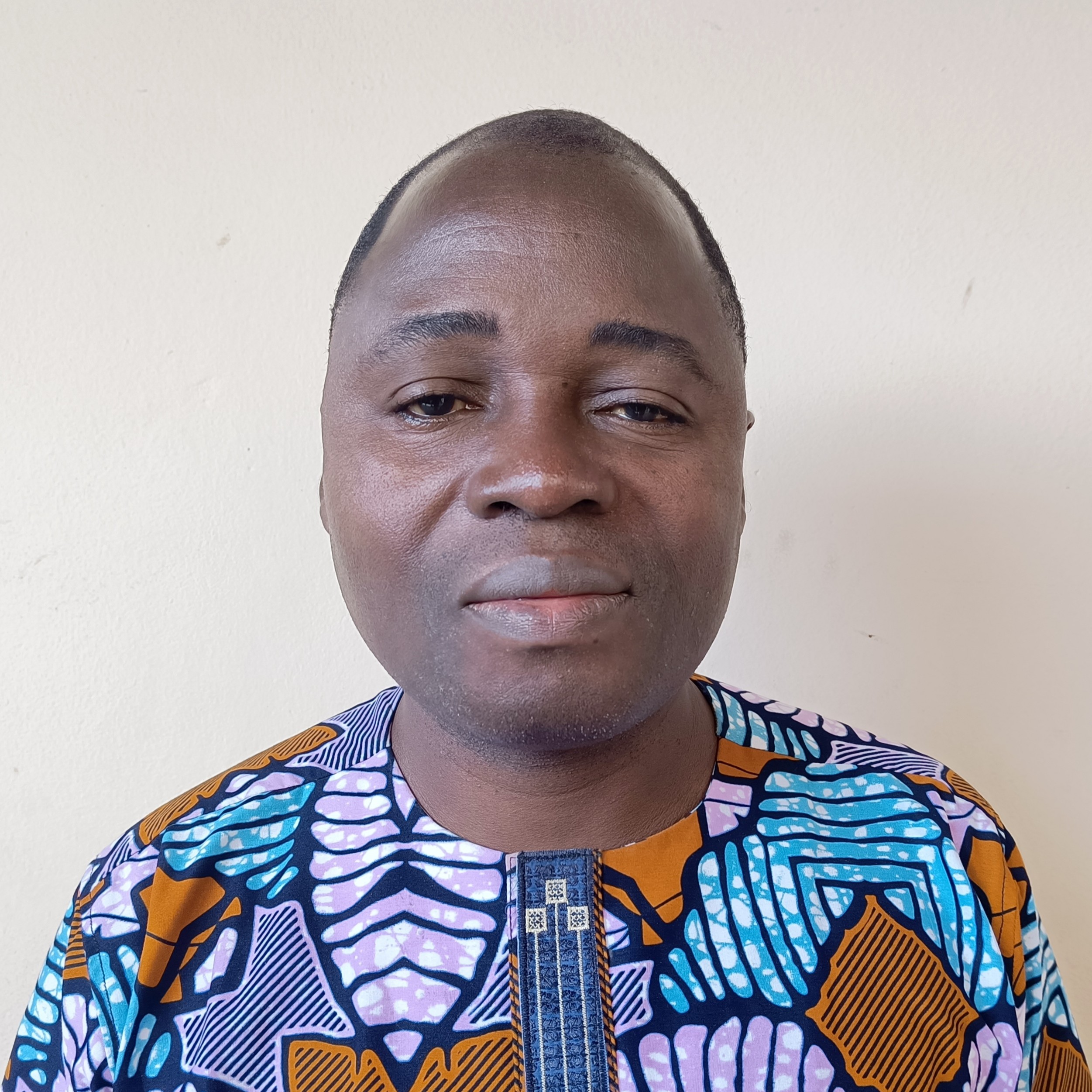 Rév. Pasteur EBOUI Germain